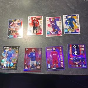 Topps Ruby Mini Tin Season 2021-2022. Soccer Trading Cards. 38 cards